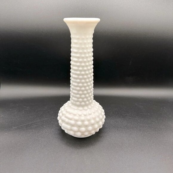 Vintage Milk Glass Hobnail Bud Vase EO Brody Co 2000 Collectible - Picture 1 of 11